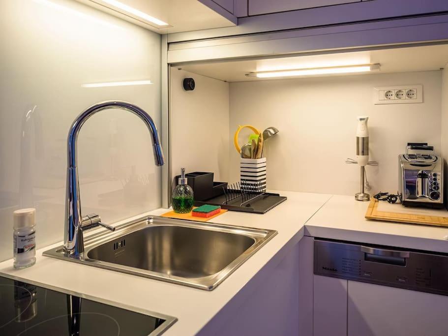 Artissimo Roofterace Appartement Zagreb Buitenkant foto